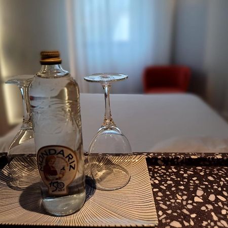 Hotel Ruta Jacobea à Lavacolla Extérieur photo