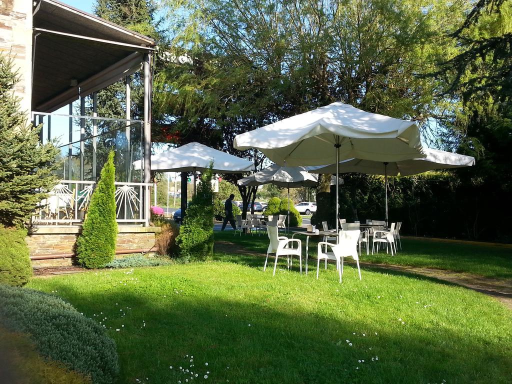 Hotel Ruta Jacobea à Lavacolla Extérieur photo
