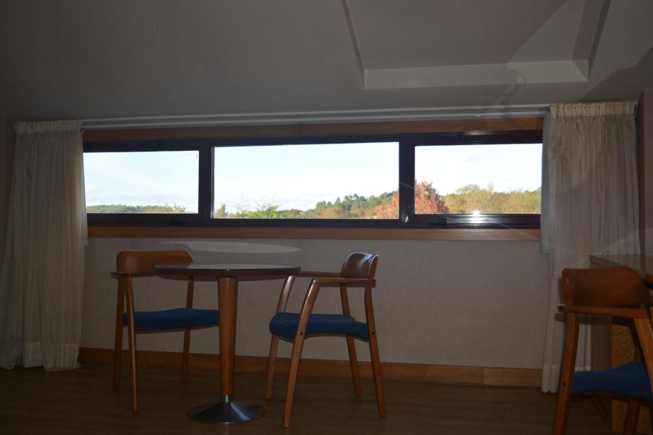 Hotel Ruta Jacobea à Lavacolla Extérieur photo