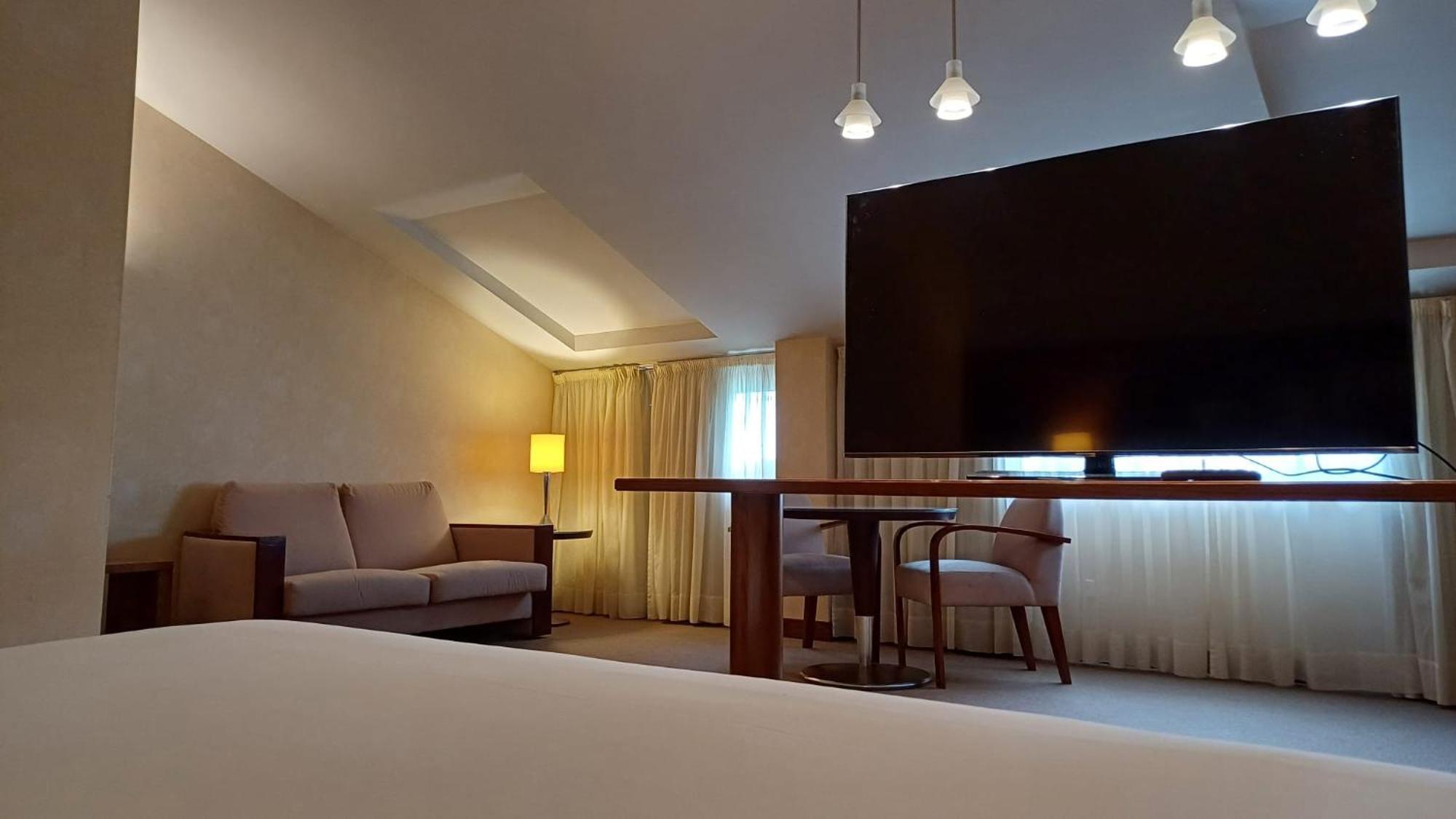 Hotel Ruta Jacobea à Lavacolla Extérieur photo