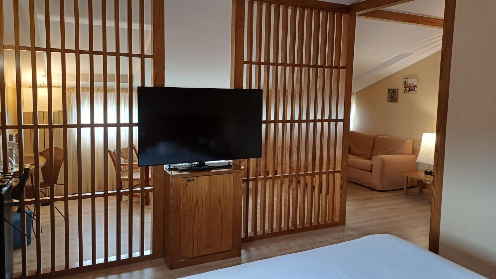 Hotel Ruta Jacobea à Lavacolla Extérieur photo