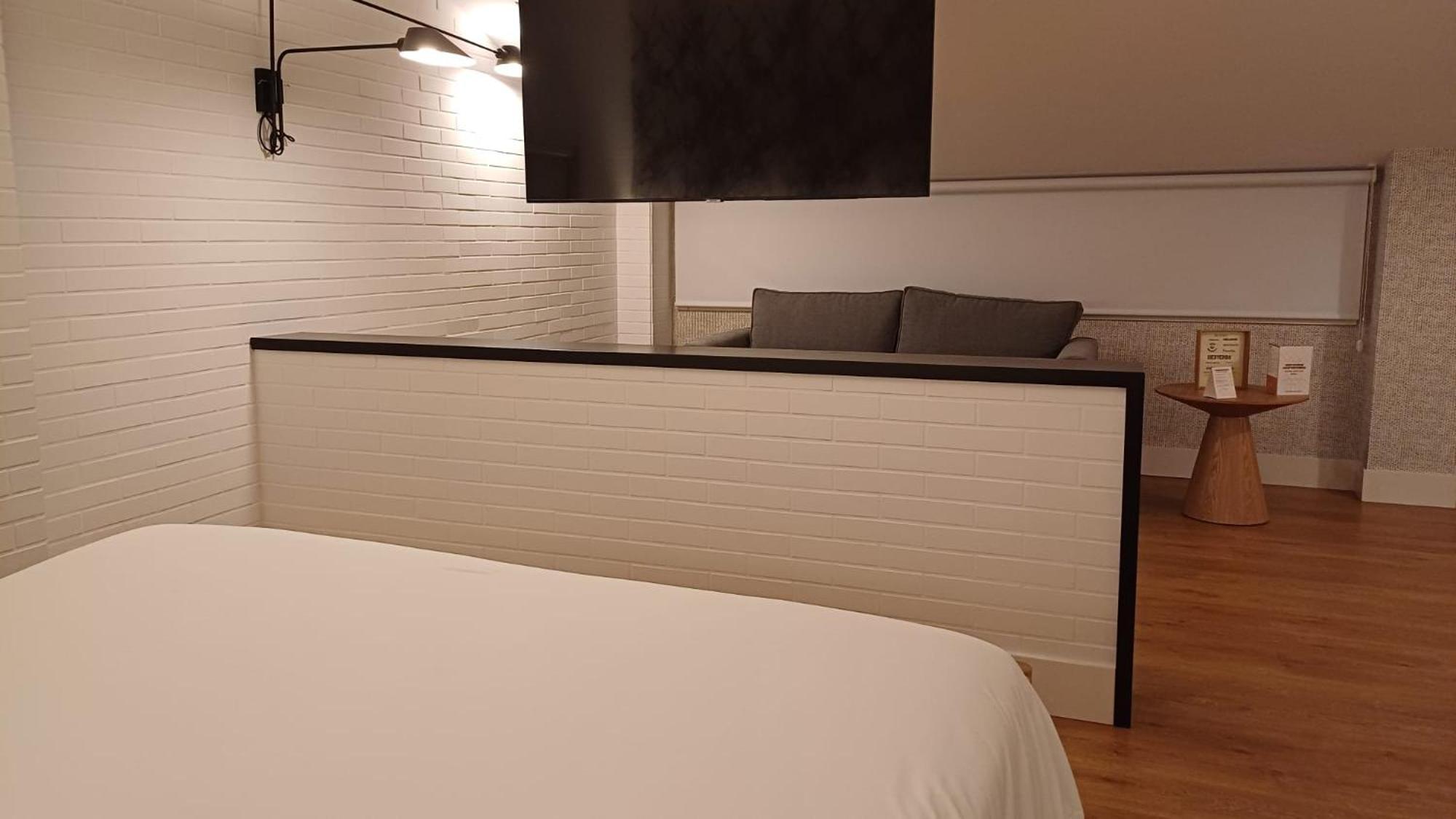 Hotel Ruta Jacobea à Lavacolla Extérieur photo