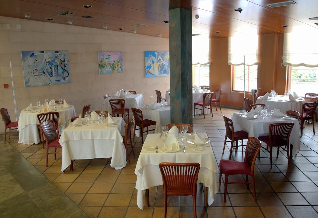 Hotel Ruta Jacobea à Lavacolla Extérieur photo
